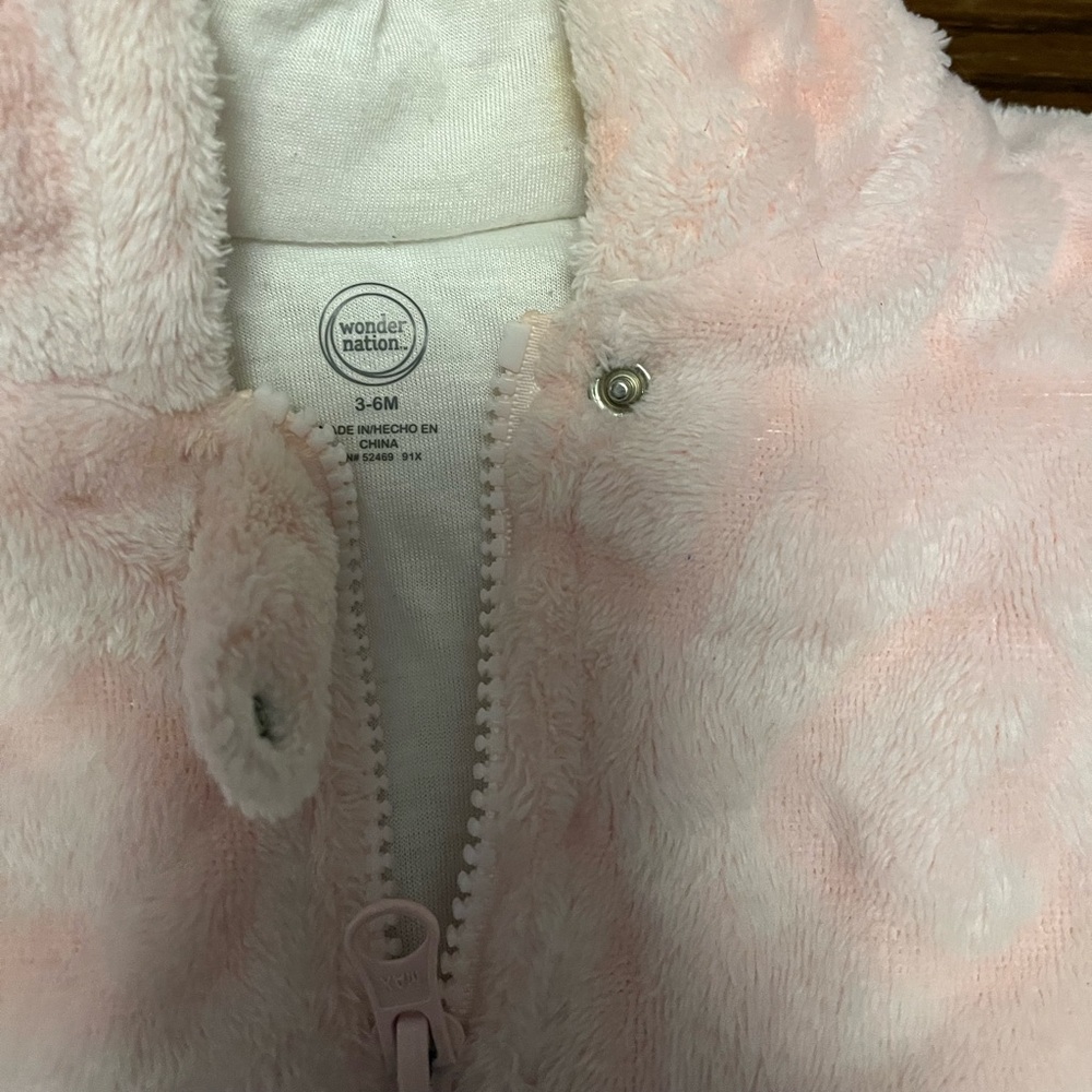 3-6 month winter suit. Very soft.